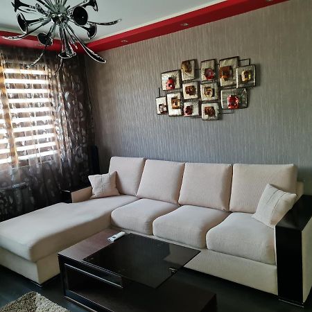 Gh Apartment Vratza Vratsa ภายนอก รูปภาพ