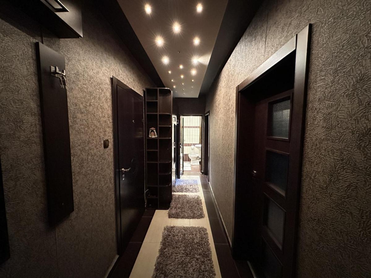 Gh Apartment Vratza Vratsa ภายนอก รูปภาพ