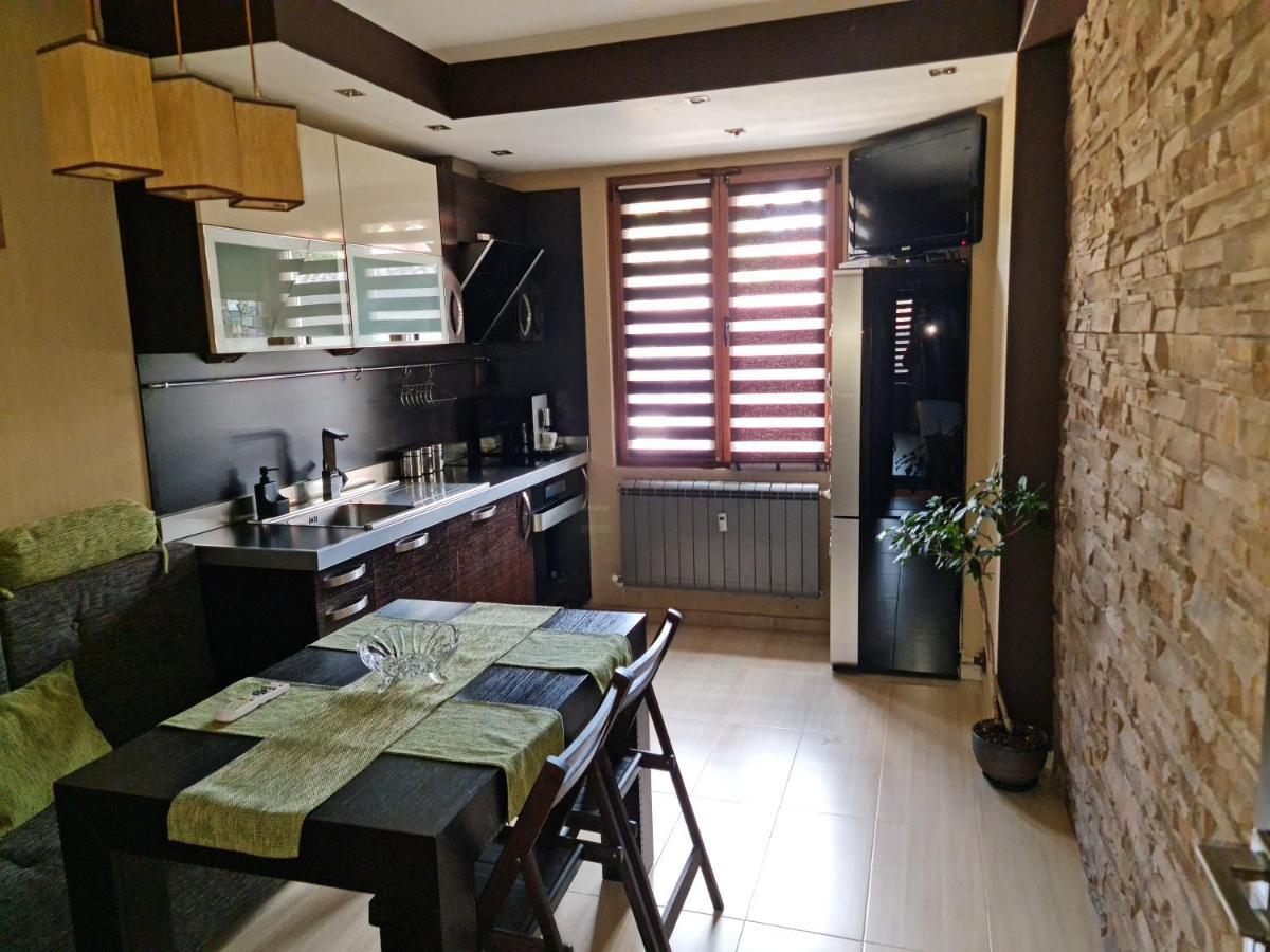 Gh Apartment Vratza Vratsa ภายนอก รูปภาพ